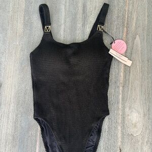 THE WAVE by Victoria's secret swim. Fits sizes XS - M
